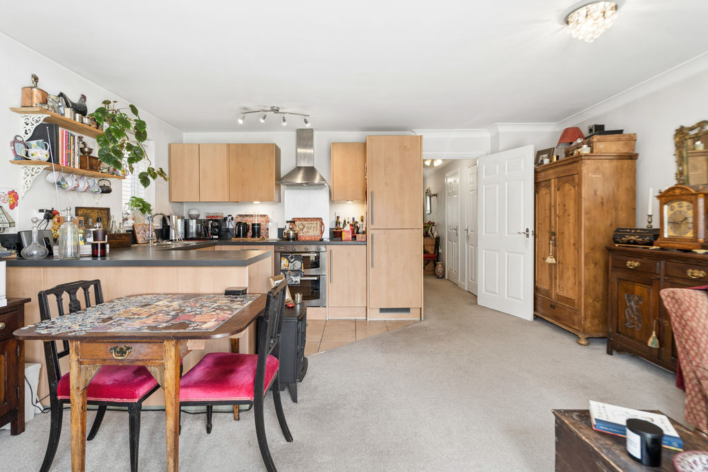 London Road Loudwater